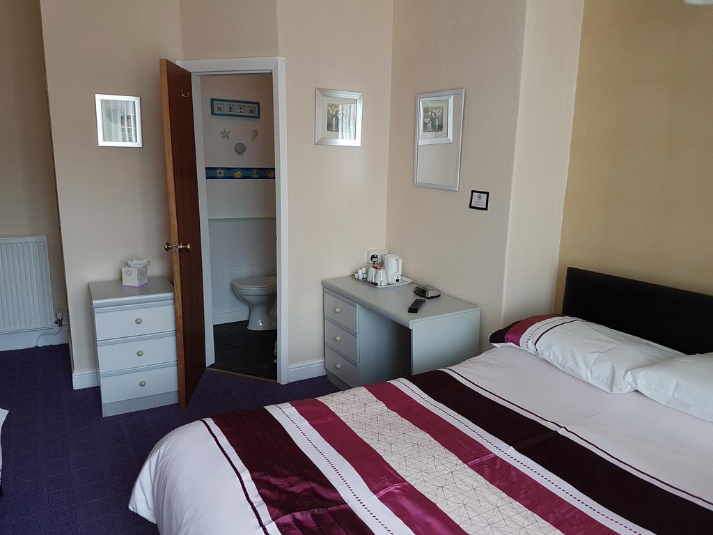 Bed and Breakfast Kings Court Families & Couples Blackpool Zewnętrze zdjęcie
