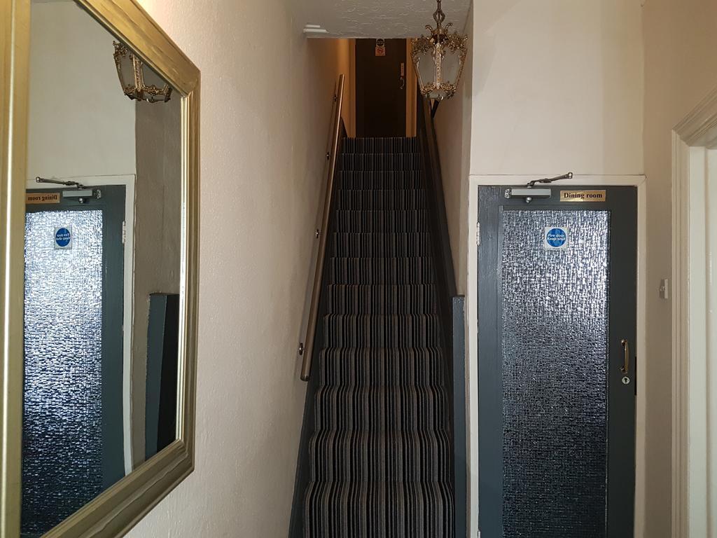 Bed and Breakfast Kings Court Families & Couples Blackpool Zewnętrze zdjęcie