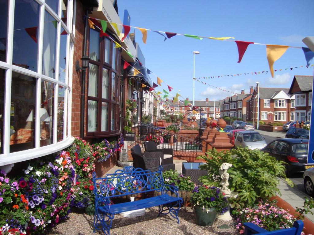 Bed and Breakfast Kings Court Families & Couples Blackpool Zewnętrze zdjęcie